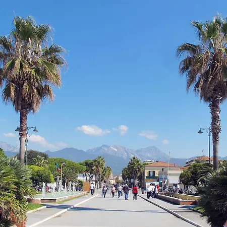 Nannini By Interhome * Forte dei Marmi